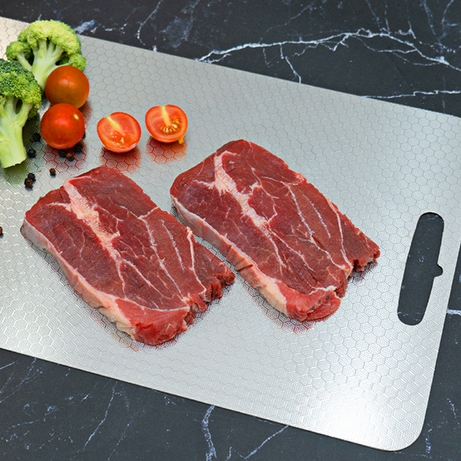 Tivano Cutting Board with TitaniumShield™